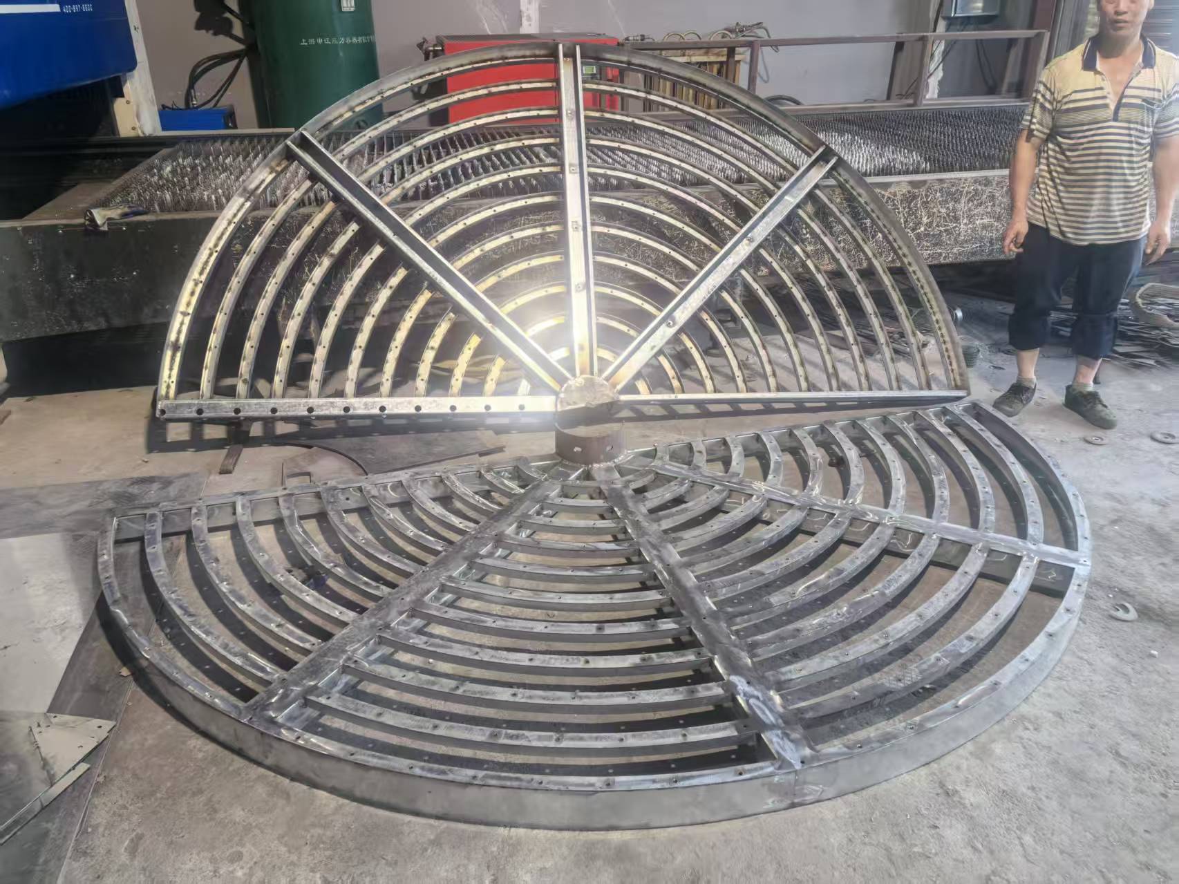 四川营山中医院景观亮化灯具案例(图2)