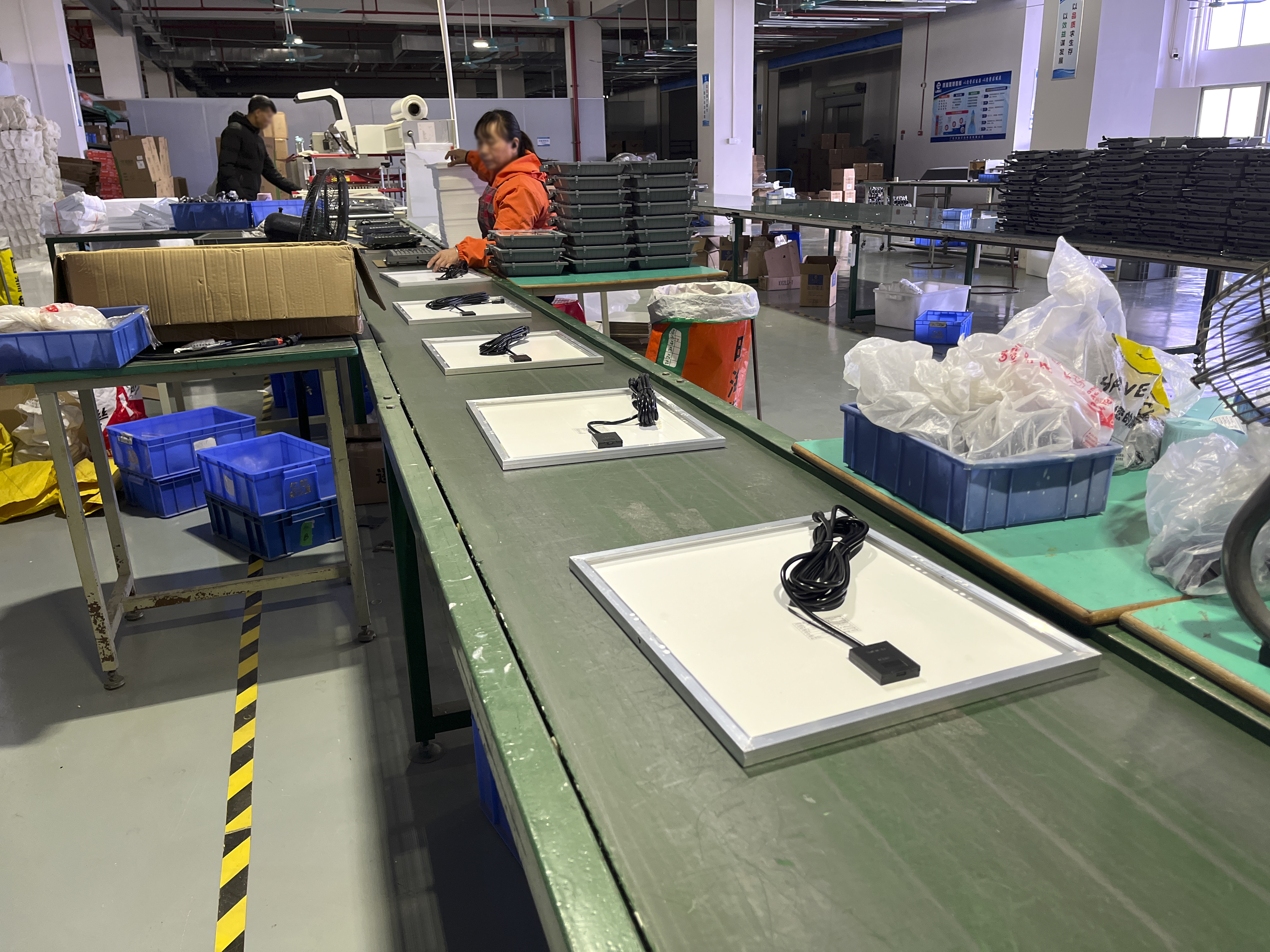 太阳能投光灯-黑金刚(图7) 太阳能投光灯-黑金刚(图7)