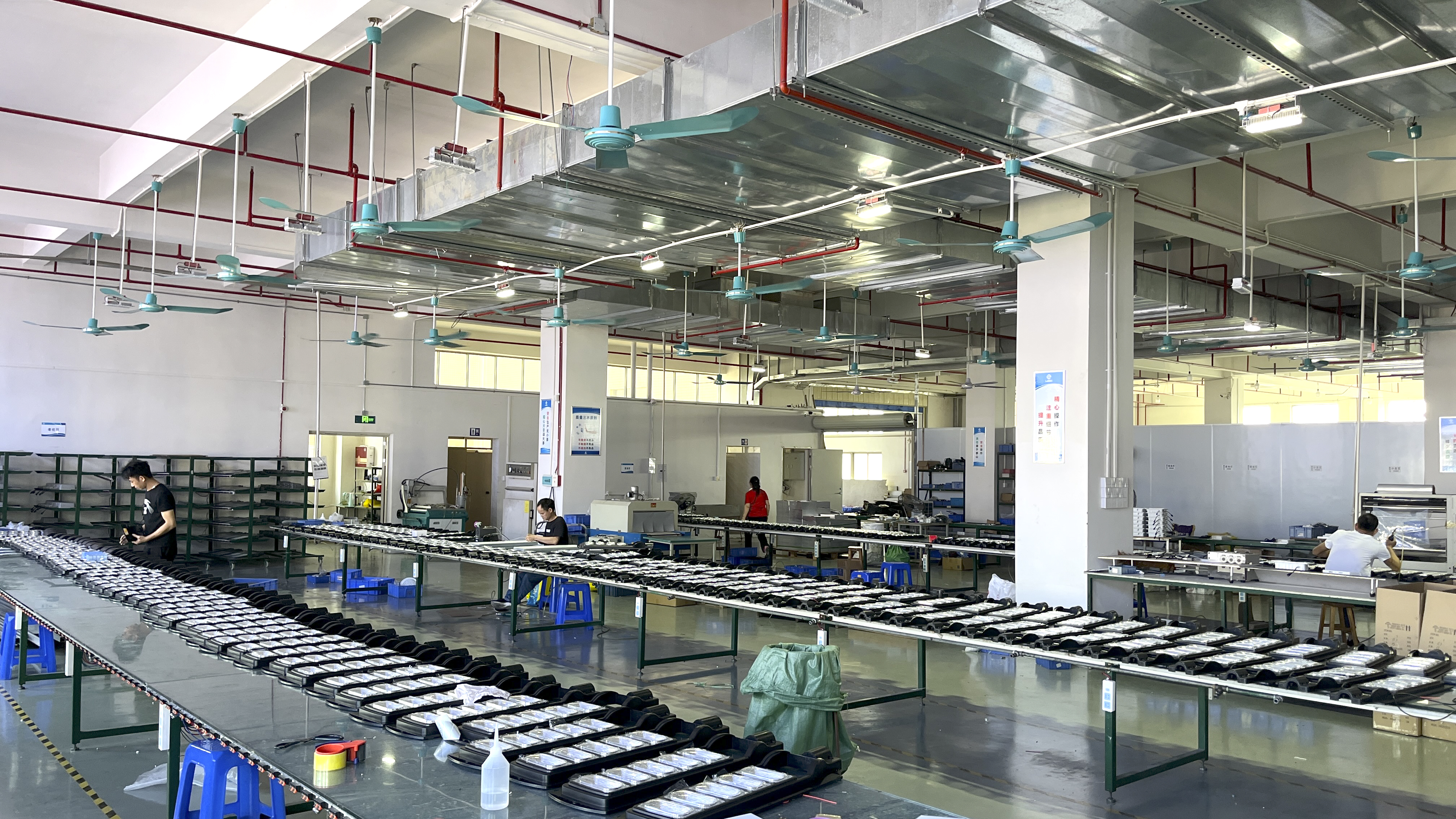 太阳能一体化路灯-变形金刚(图4)